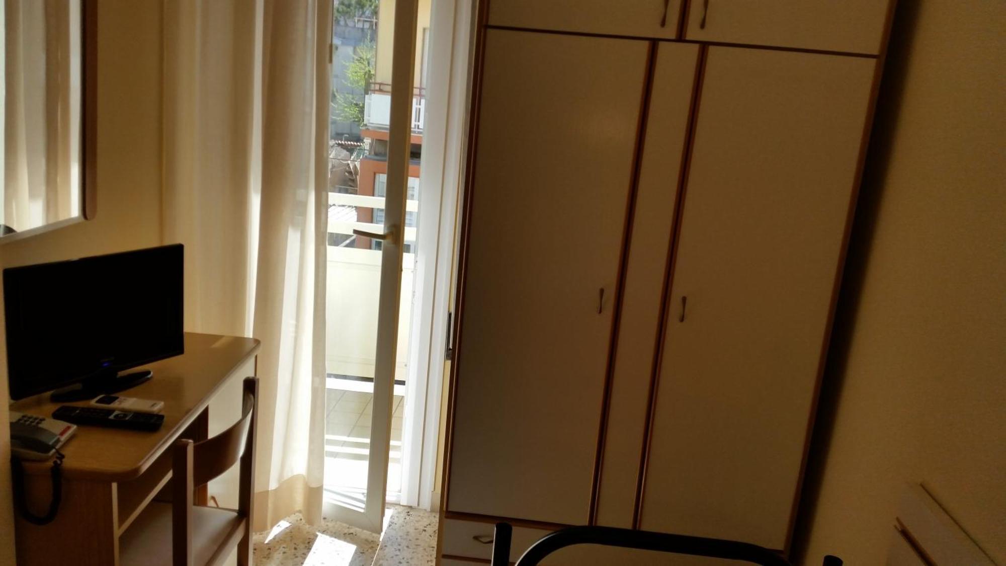 Hotel Tosi Riccione Dış mekan fotoğraf